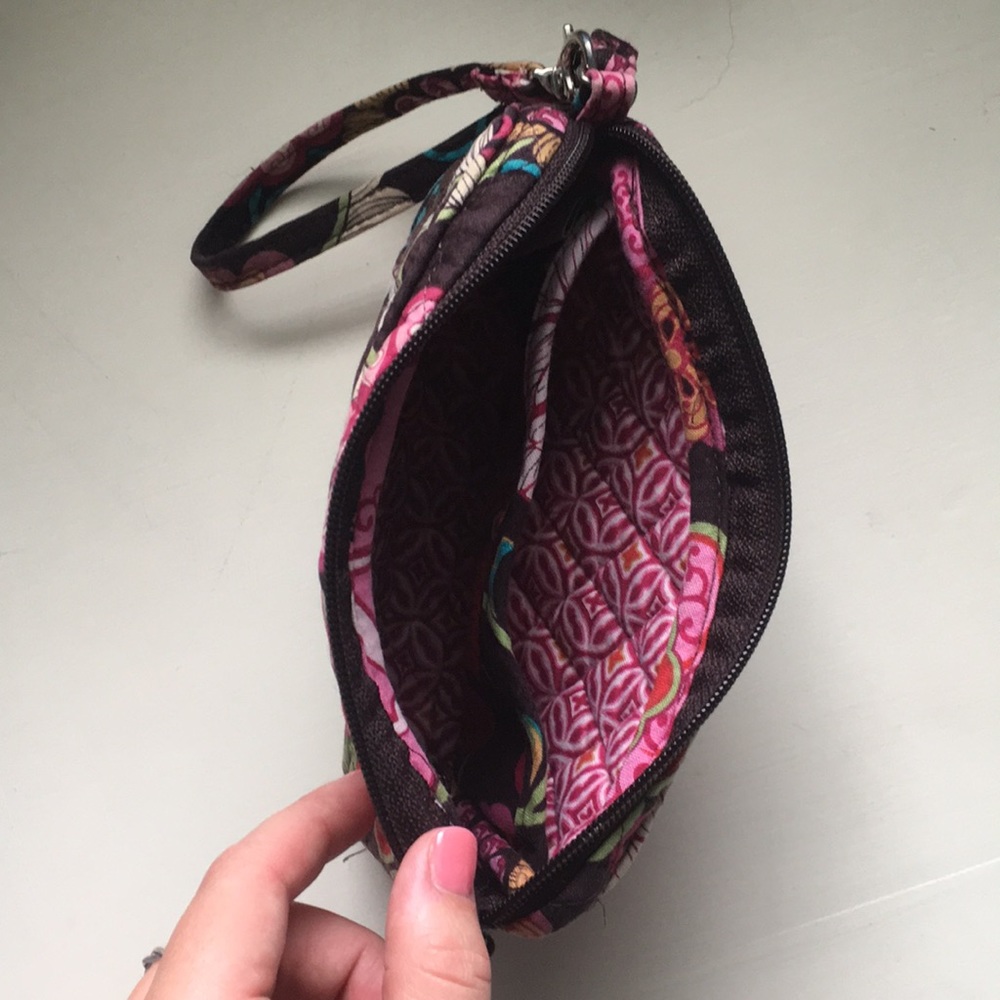Vera Bradley wristlet - Picture 2 of 2